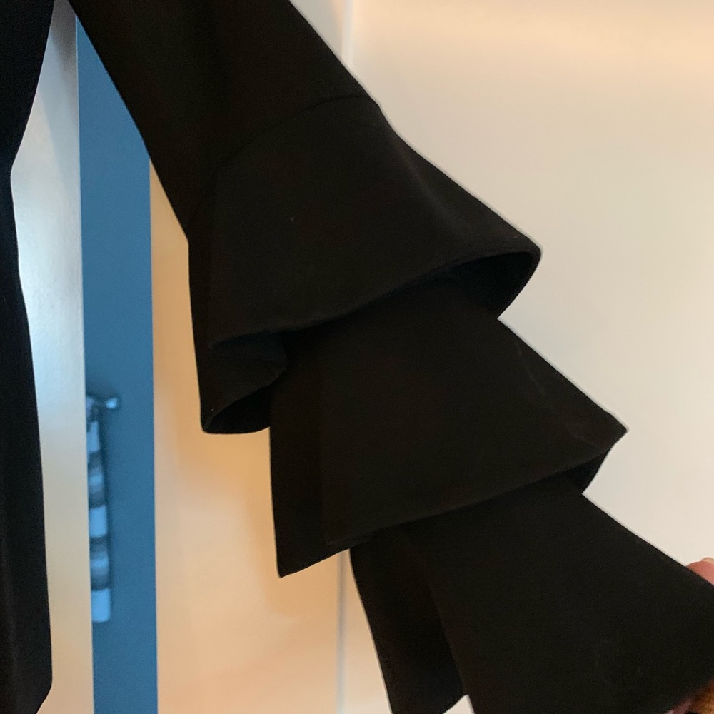 VINTAGE black tiered bell sleeve blazer